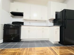 2700 Bronx Park E #G3, Bronx, NY 10467