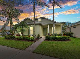 10800 SW Stephanie Way, Port Saint Lucie, FL 34987