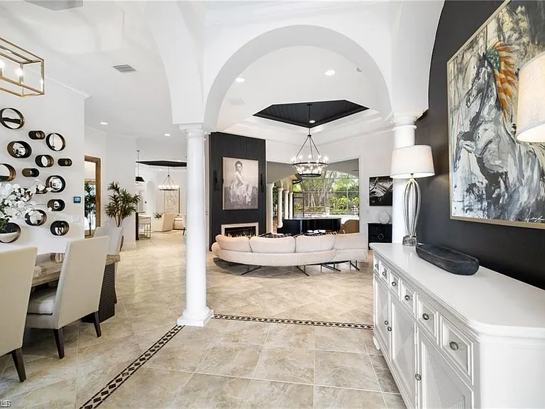 18580 Verona Lago Dr — Photo 2