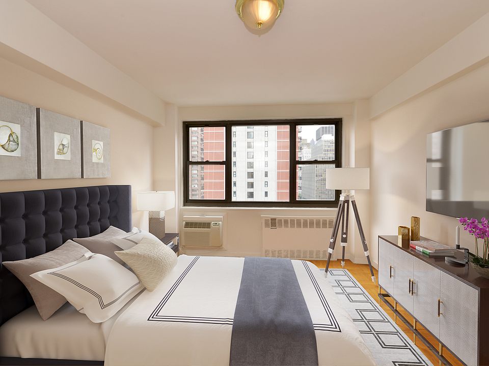 1st image of 250 E 39th St APT 2B