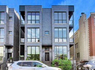 1541 W Pearson St #2, Chicago, IL 60642