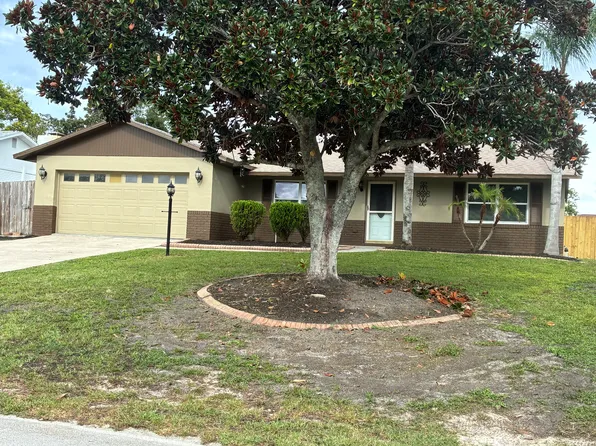 1075 Chelsea Way, Port Orange, FL 32129