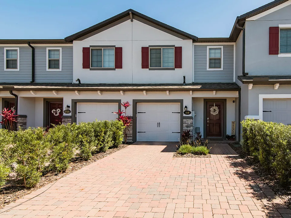 116 Cedar Bark Ln