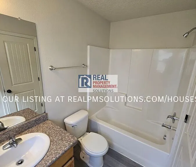 2761 SE 84th Ave — Photo 6