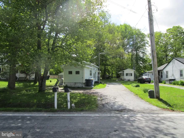 2434 White Oak Rd, Dover, DE 19901