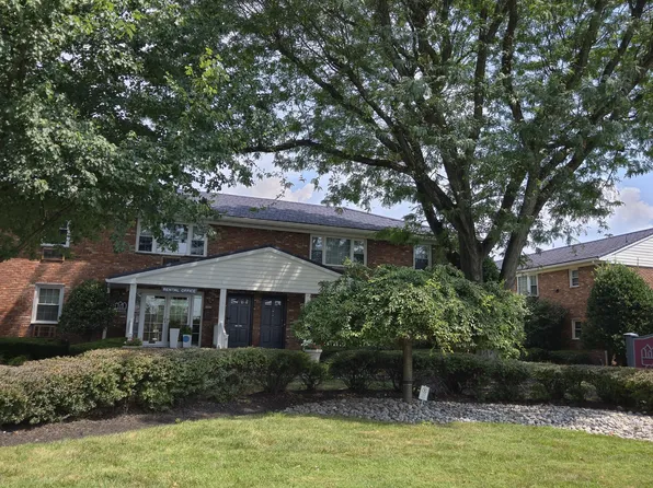 LAWRENCEVILLE GARDEN APARTMENTS AND TOWNHOMES