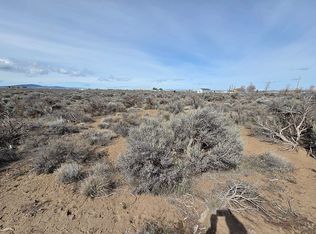 2 W Thorn Ln, Christmas Valley, OR 97641