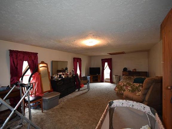 5th image of 16 E Scioto Dr