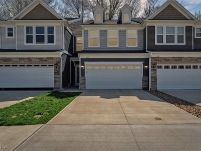 857 S Greenway Dr, Westlake, OH, 44145