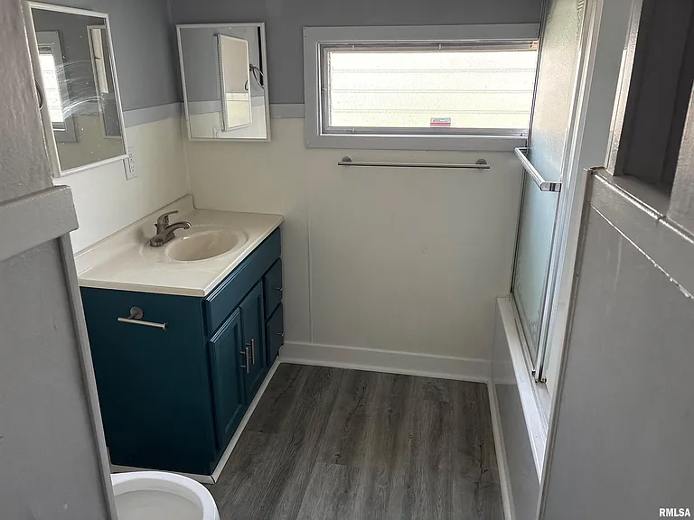 901 NE Glen Oak Ave #2 — Photo 17