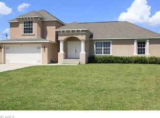 1305 SE 5th Ct, Cape Coral, FL 33990