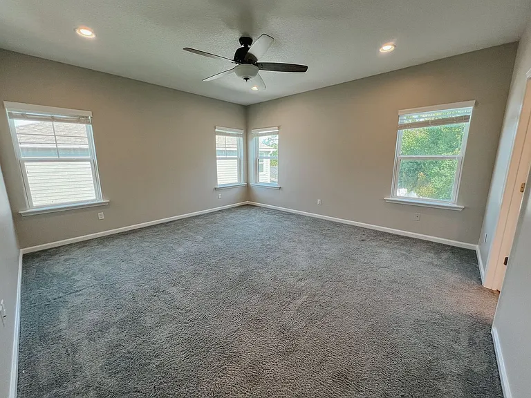 2246 Eagle Perch Pl — Photo 5