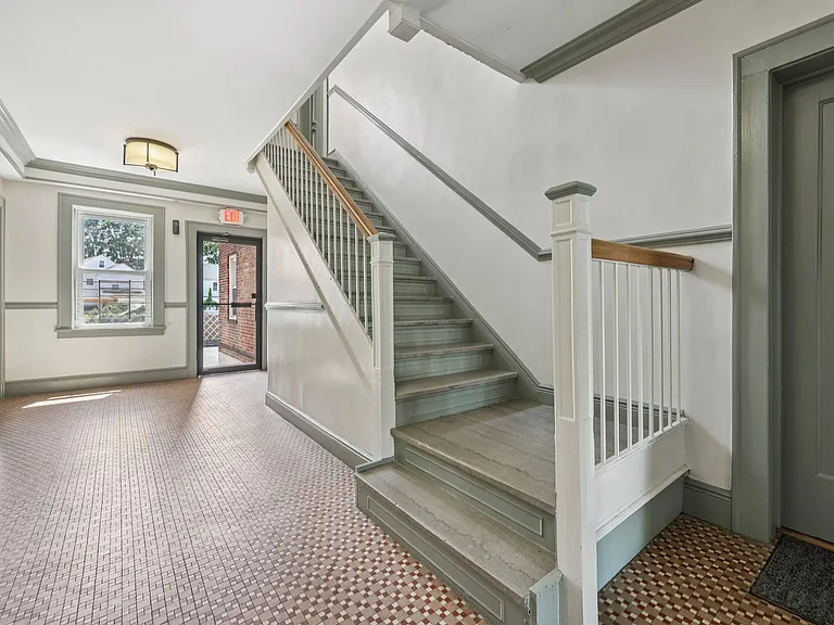 539 Joralemon Street Apts — Photo 19