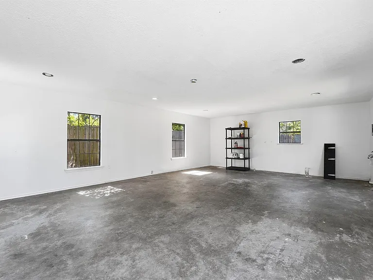 1727 Beckman Dr — Photo 20