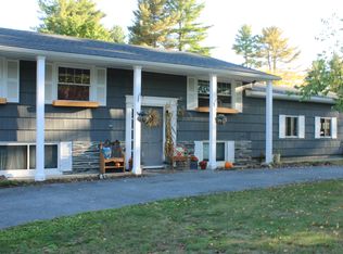 27 Whippoorwill Rd, Queensbury, NY 12804