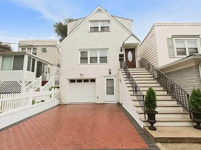 326 Terrace Ave #2 — Photo 1
