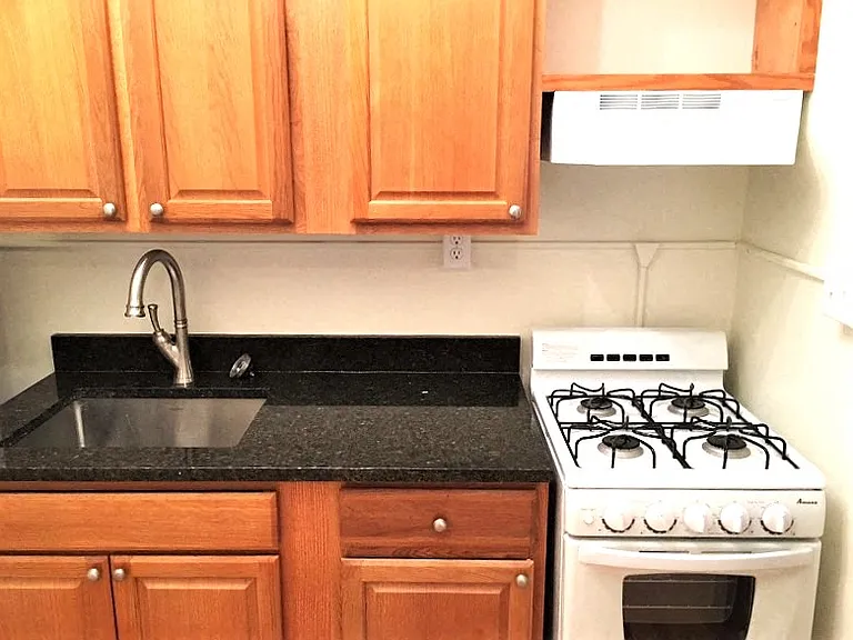 439 Congress Street — Photo 21