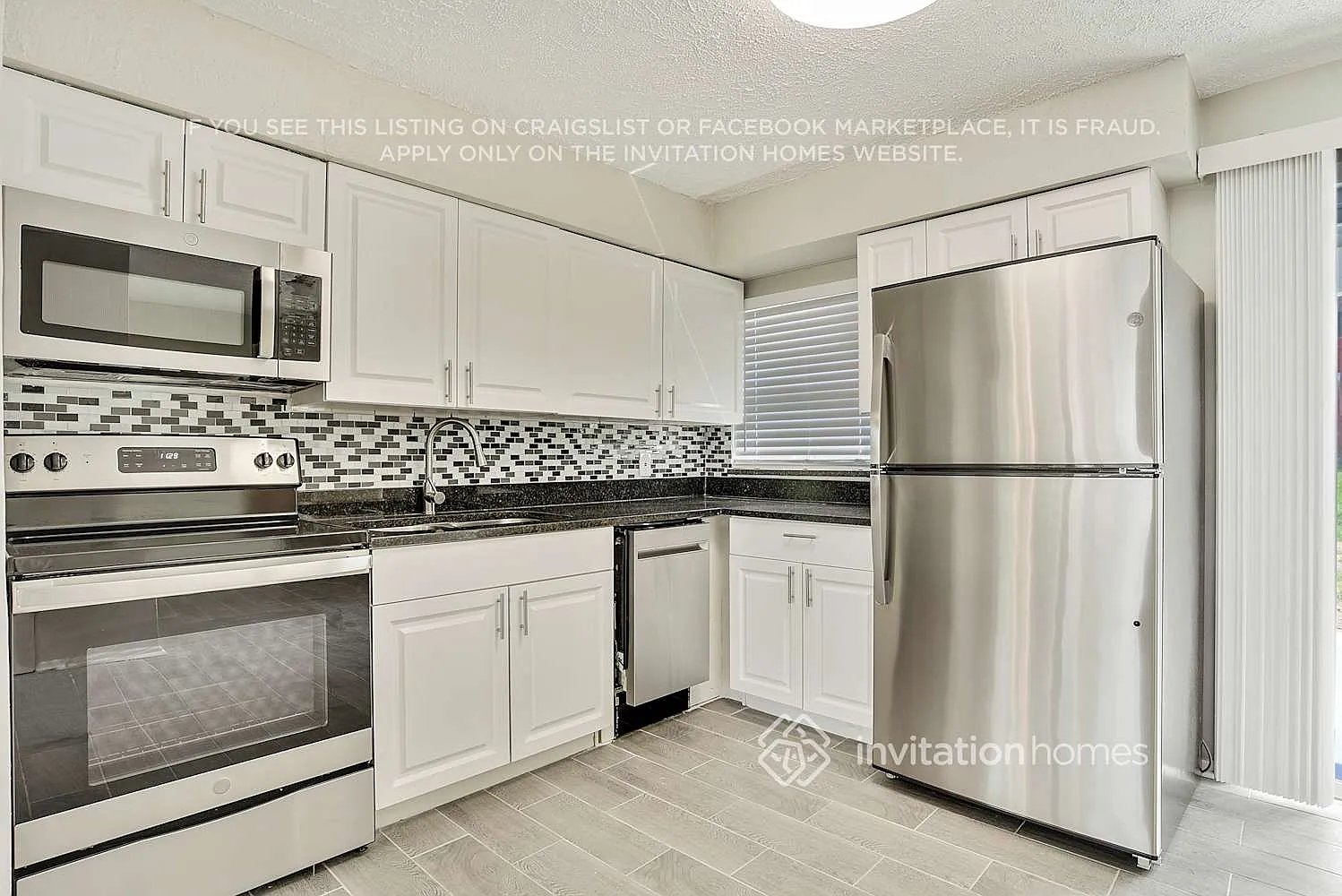 3401 Paris Pl Orlando, FL 32818 — Photo 4