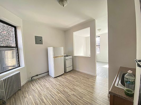 1st image of 346 E 62nd St APT 6