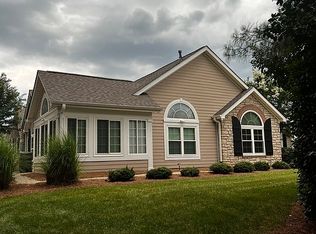 182 Grinders Cir, Greer, SC 29650