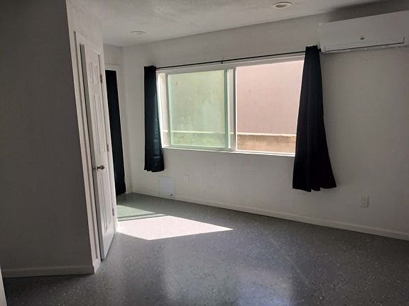 3rd image of 14841 Del Amo Ave #2