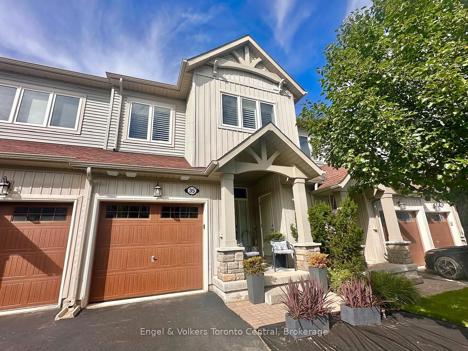 3 bed, $5,000 — Photo 1