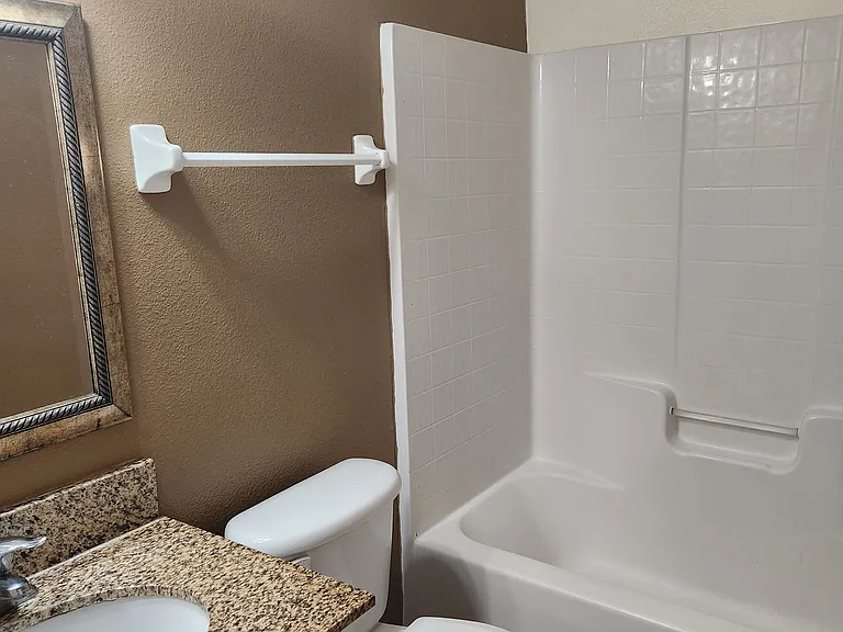 638 Madina Cir — Photo 7