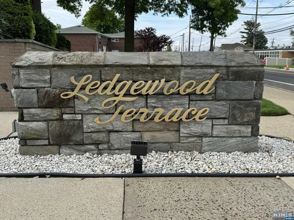 460A Liberty St #204, Little Ferry, NJ 07643
