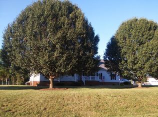 112 N Hazelwood Dr, Mocksville, NC 27028