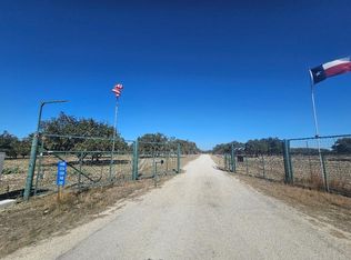 Crooked Tree Cir, Harper, TX 78631