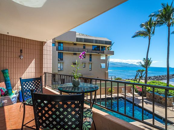 4th image of 30 Hauoli St APT 204
