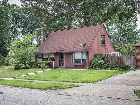 2nd image of 1710 Hanover St