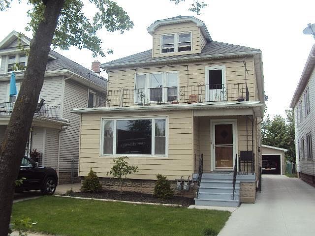 1st image of 633 Linden Ave