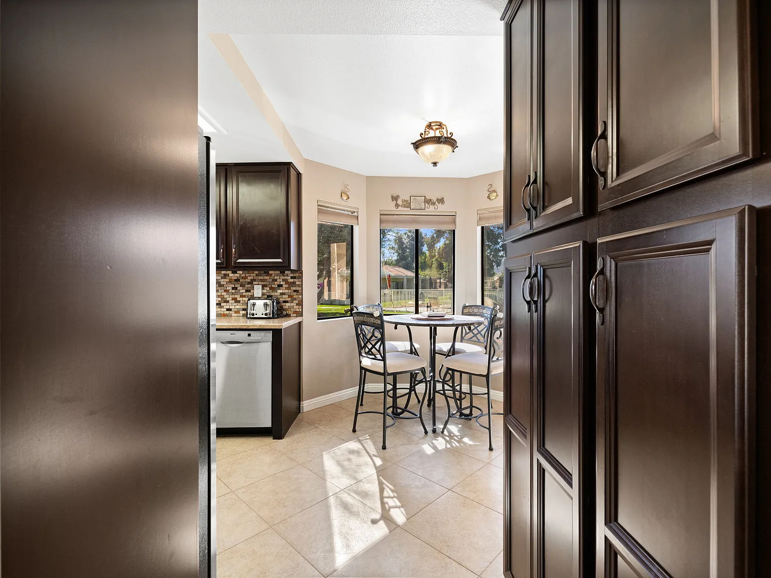 2 bed, 1462 sqft, $1,800 — Photo 3