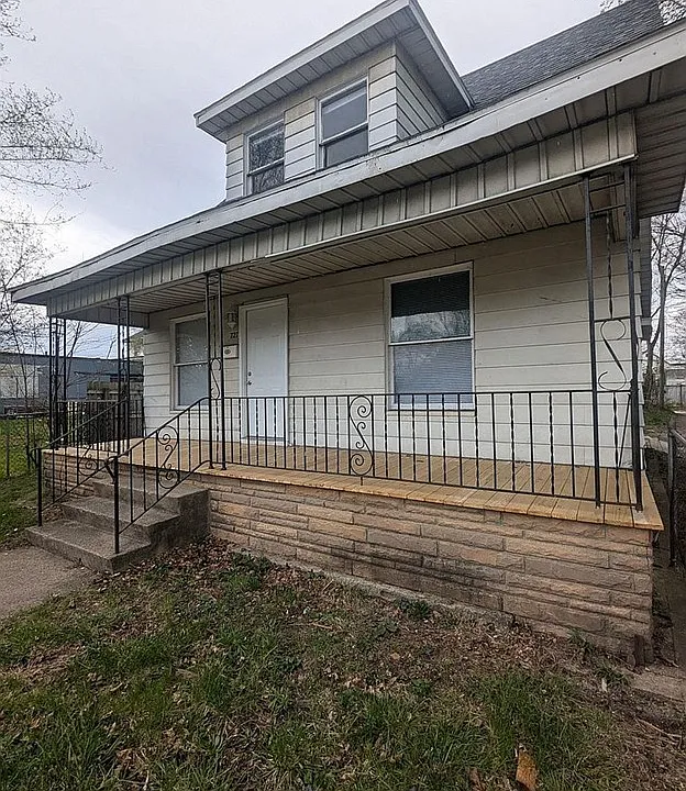 727 Diamond Ave