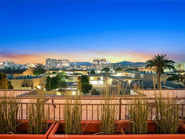 5820 La Mirada Ave #401 — Photo 3