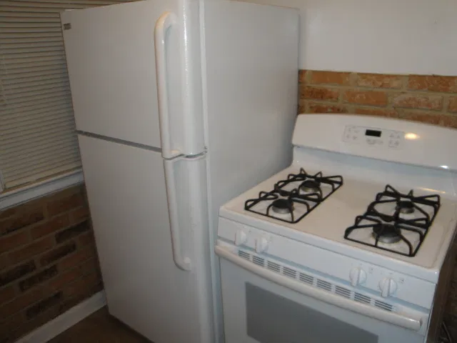 1 bed, 500 sqft, $550 — Photo 3
