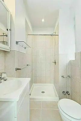 Rented by REAL New York | media 12