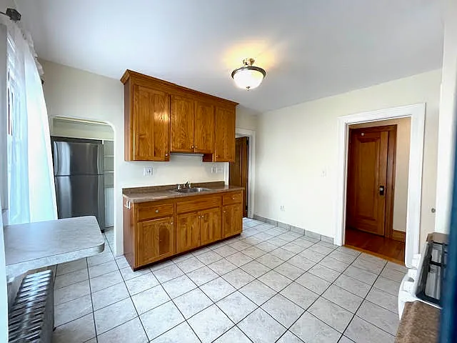 51 Gillette St #1 — Photo 1