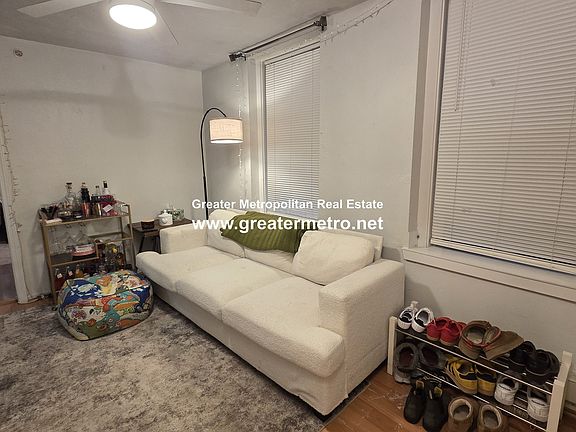 3rd image of 16 Battery St