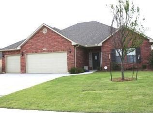 1410 Coneflower Rd, Edmond, OK 73013