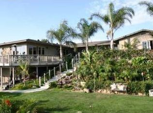 653 Canyon Dr, Solana Beach, CA 92075