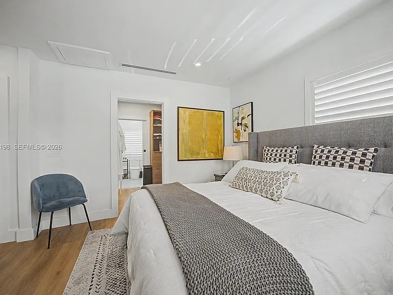 6511 SW 18th St — Photo 10