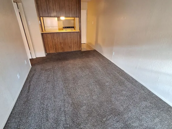 1750 N 5th St APT 210, Abilene, TX 79603