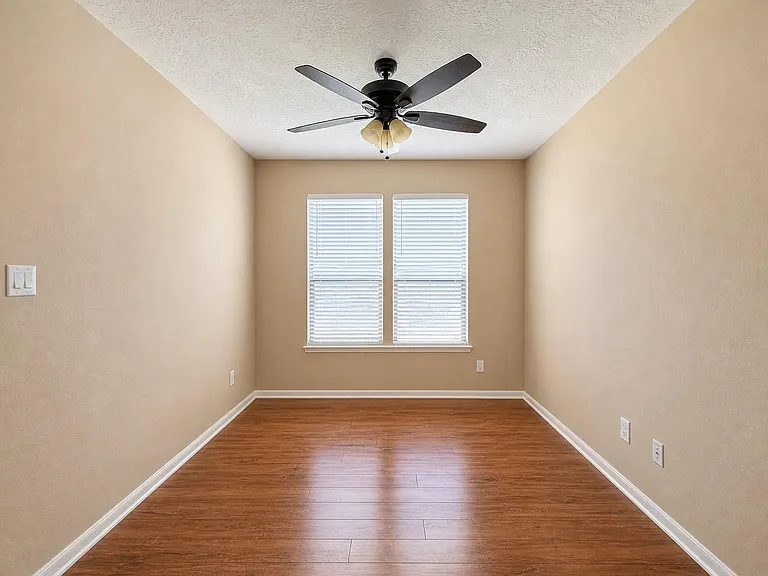 26210 Riley Glen Dr — Photo 9