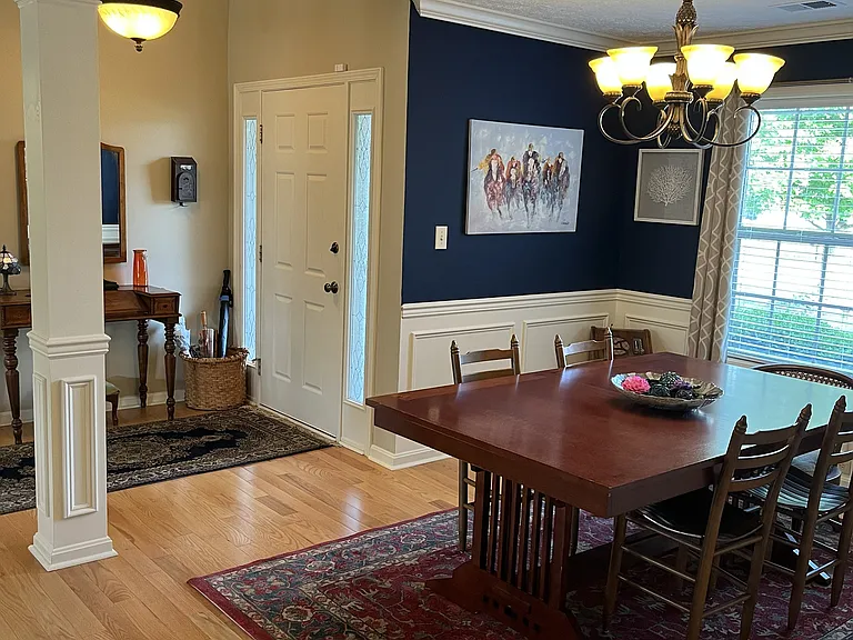 5715 Waveland Cir — Photo 5