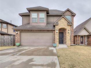 1603 SW 20th St, Moore, OK 73170