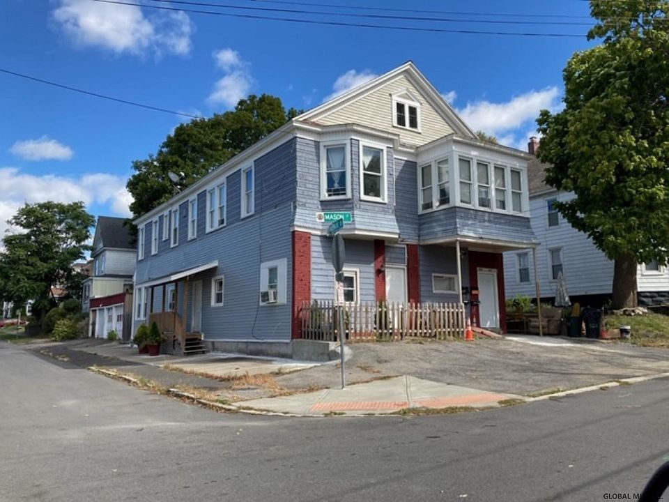 2nd image of 905 Mason St