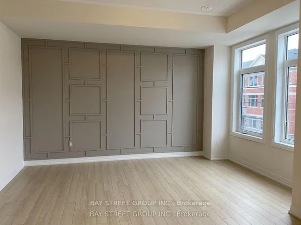 15 Sissons Way Suite 1, Markham, ON L6B 1R2