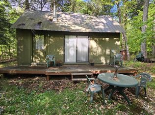 736 Bartlett Carry Rd, Saranac Lake, NY 12983